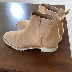Toms lug sole booties. Suede-like